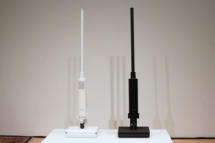 ʐ^͏[dɃZbgԁBzCgiC01A-WHjƃubNiC01A-BKj2FCAbvĂAi54,000~iŕʁj