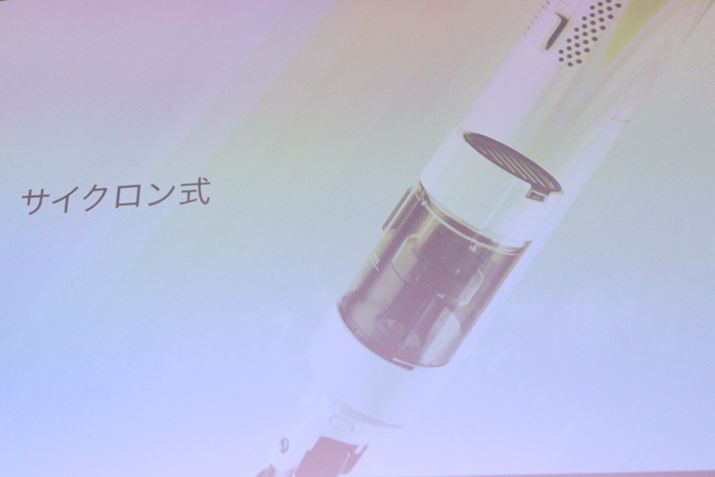 400L̃S~܂񂾋Cł邻ł