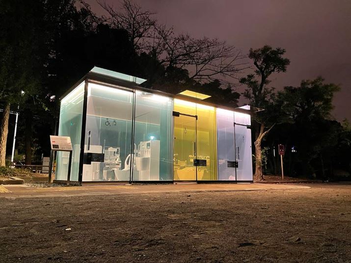 iPhone 12̍LpJŎBeBiCg[hKvƔfƁAiPhoneŃiCg[hɐ؂芷Ă̂ŁA[U[ݒKv͂܂BBebL΂Ƃ͂ł܂AiPhone܂łꂾ̎ʐ^Ƃ܂