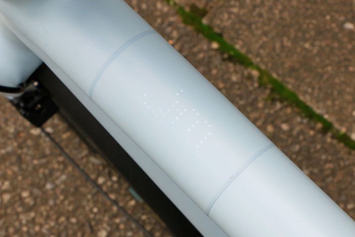 ȂAI𒆂̃AVXg[hȂǂ̓gbv`[uɃhbg\