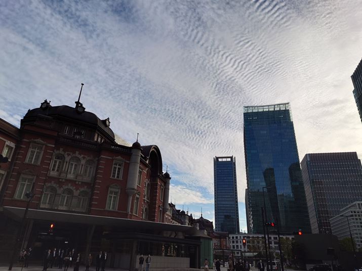 ƓV[WJɐ؂ւĎBeB̂܂܎BeƂSʓIȃg[͂̂܂܂Bӕ܂ŉ𑜊͎Ă炸掿͂Ƃ肵Ă