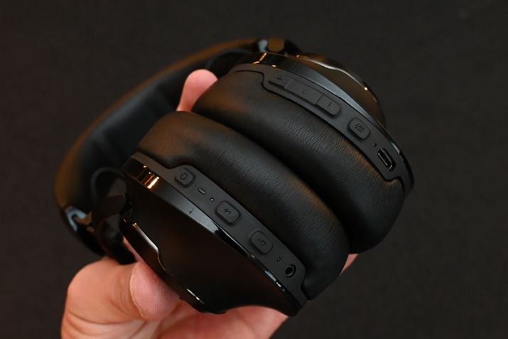 V[YŗBuoXu[Xgv@\uCLUB 950NCvBoXu[Xg̃I/It́AEnEWOʂɗpӂꂽp{^Rg[`