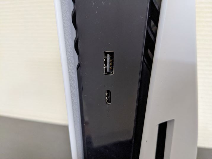 ʂɂUSB|[gAUSB Type-C|[g܂