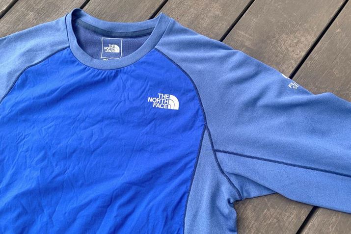 Ogɂ́AyʐɂꂽhfށuPertex QuantumvgpB}ɗ₽悤ȃV`G[VłAi[̏㔼gĂ