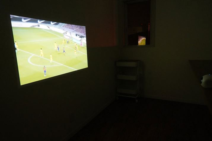 YouTubeŌJĂ鉹yX|[cfɃsb^