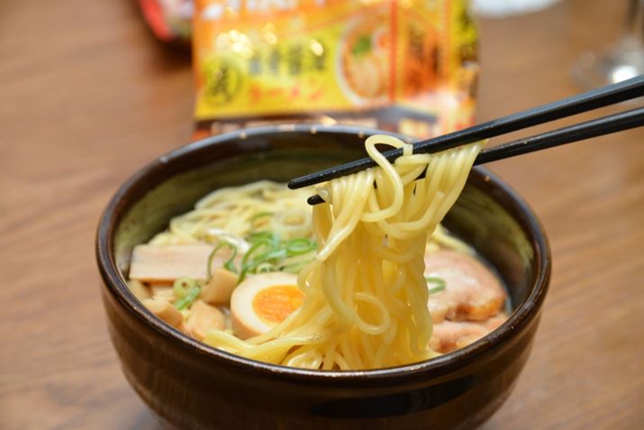 KxɔZȃX[vɁA}[̃ANZgĂ܂