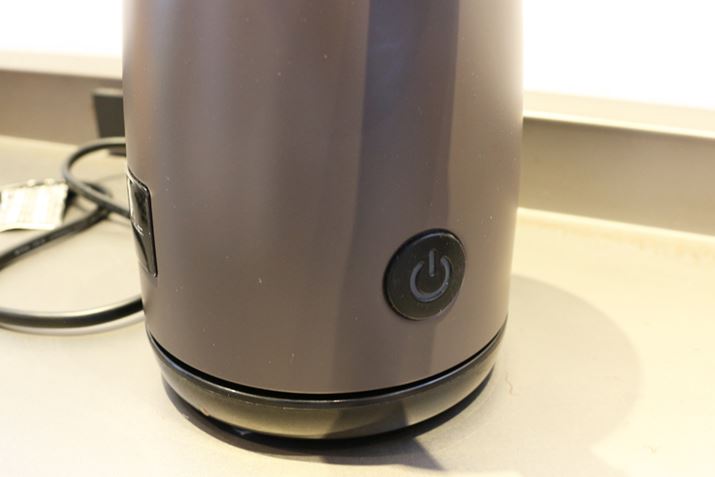 t^ԂAdv[gɍڂA{̉ɂX^[g{^^]n܂܂