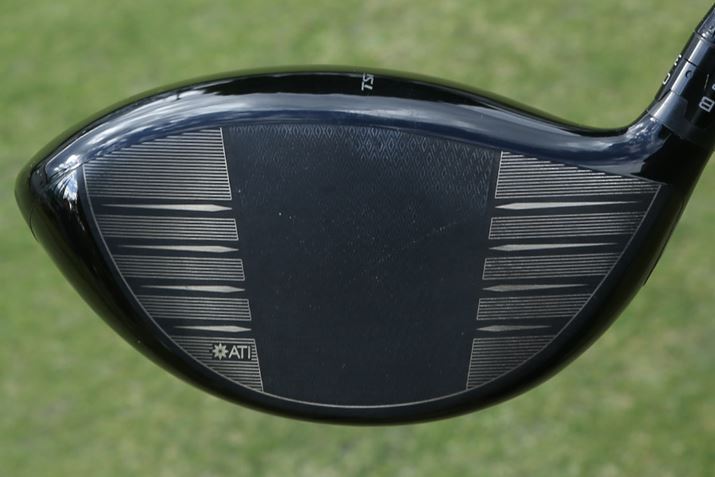 VfނATI425tF[Xɍ̗pBtF[Xʂɂׂ͍~[O{ĂACpNgŃ{[邱ƂȂBtF[XƂȂfB[vȌ`ł