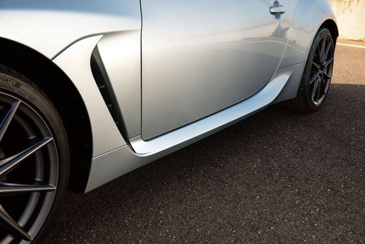 V^uBRZṽtgtF_[ɂ́Aɂ͂ȂGAAEgbgĂ