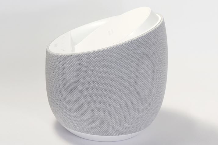 �㕔�̎΂߂ɃJ�b�g���ꂽ�悤�ȕ��������C�����X�[�d�p�b�h