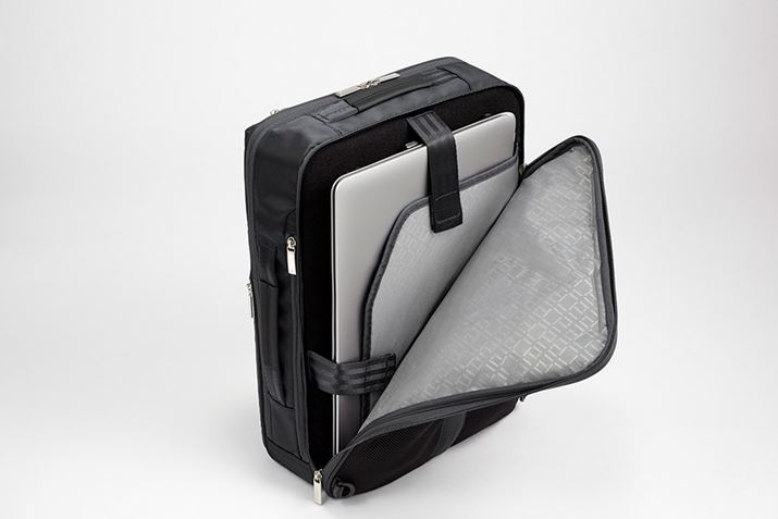 ɂpCngpPC[́ALt@Xi[ŏcǂło₷i16L^CvŁAő15.6C`̃m[gPC[\j