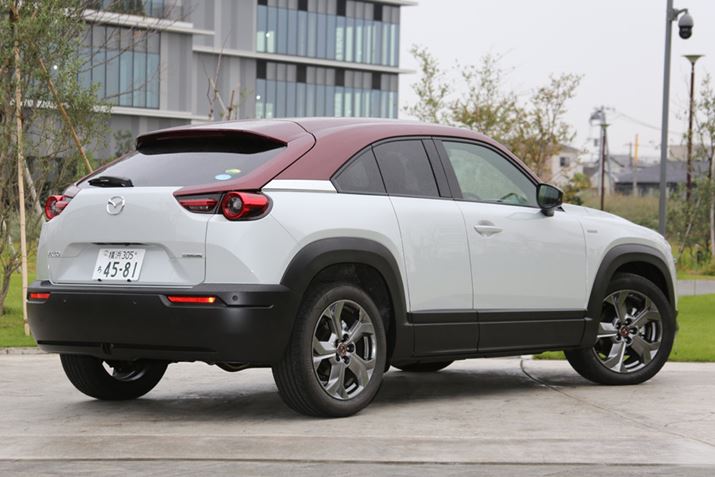 }c_uMX-30vi100NʋLOԁj̃tgGNXeAƃAGNXeA