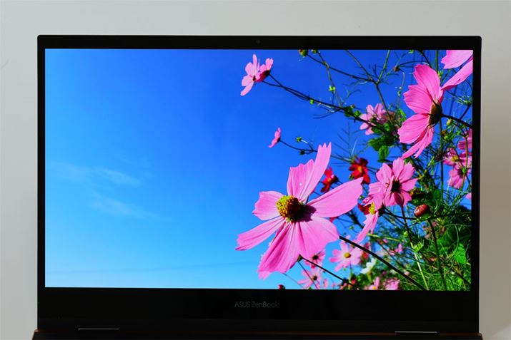 Ԃ̃sN΁Aċ̐N₩ɕ\4KL@ELfBXvC𓋍