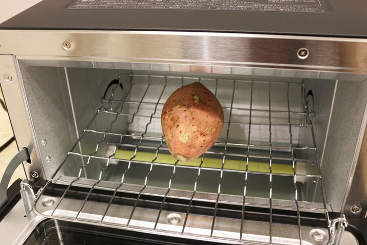 ́AuĂvj[ɍœKȈ[pӂ܂Bjh~̂߁A܂̕\ʂɃtH[NŌJĂ܂