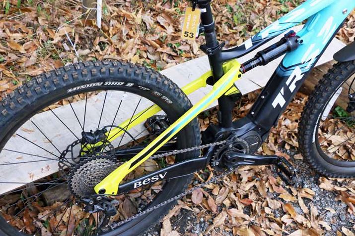 t[̒RockShox̃TXyV𑕔BAzC[̃gxʂ150mmƂȂ