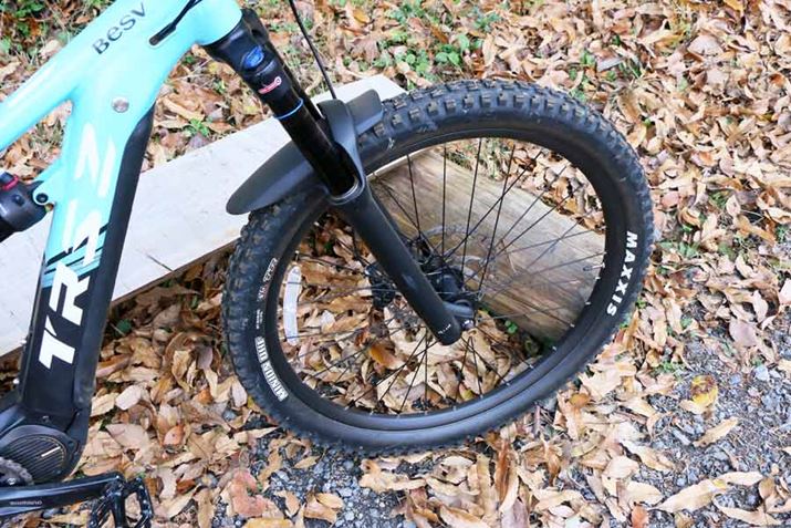 tgtH[N150mm̃gxʂSuntouruZeron35vBu[L͑OƂV}muSLXvO[h