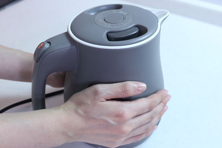 ƂOɖ{̂𗼎ŕݍłA₯ǂǂ납ASn悢