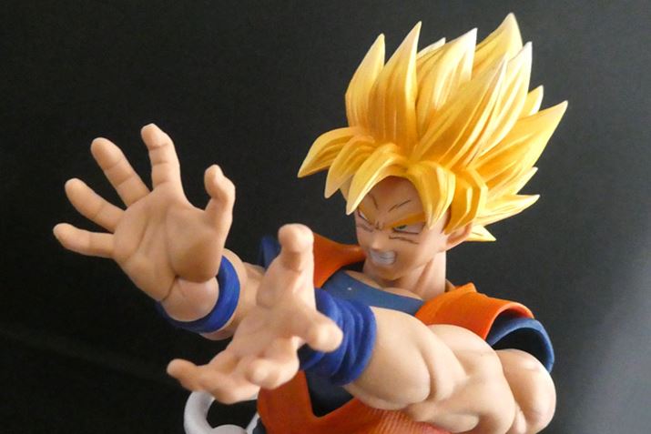 �h��ȃ|�[�Y�ŏ����Ă�����̂����ꂵ���ł��B��2�e���ǂ̍�i�̂ǂ̃L�����ɂȂ�̂��y���݂ł���