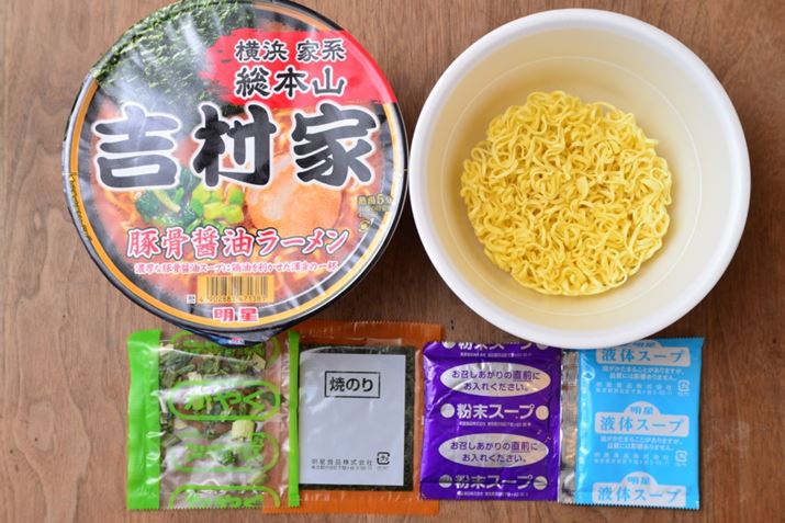 x[X̃X[vƉt̂ɕĂ̂Aق̉ƌnJbv˂Ƃ̑傫ȈႢł