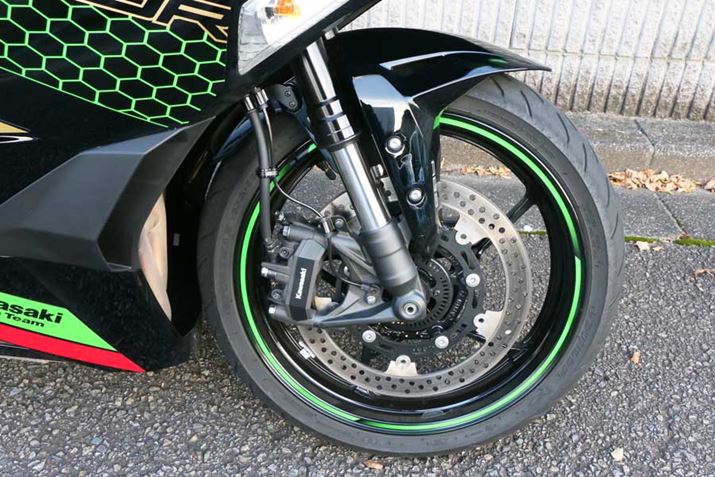 tgu[L̓VOfBXNAWA}Eg̃Lp[Ő͂͏\