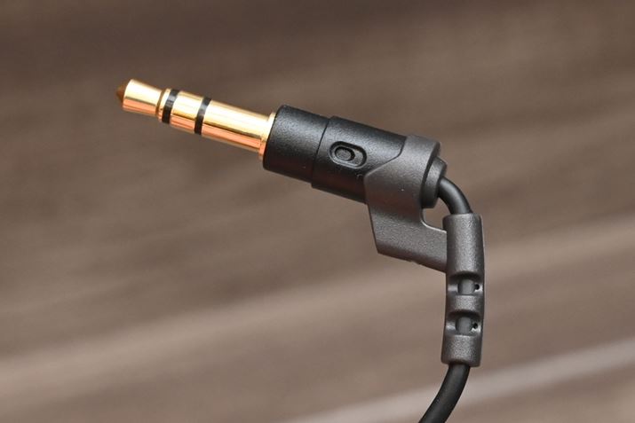 CzvÓAArJP[u`[tɂIWifUC̗pĂ