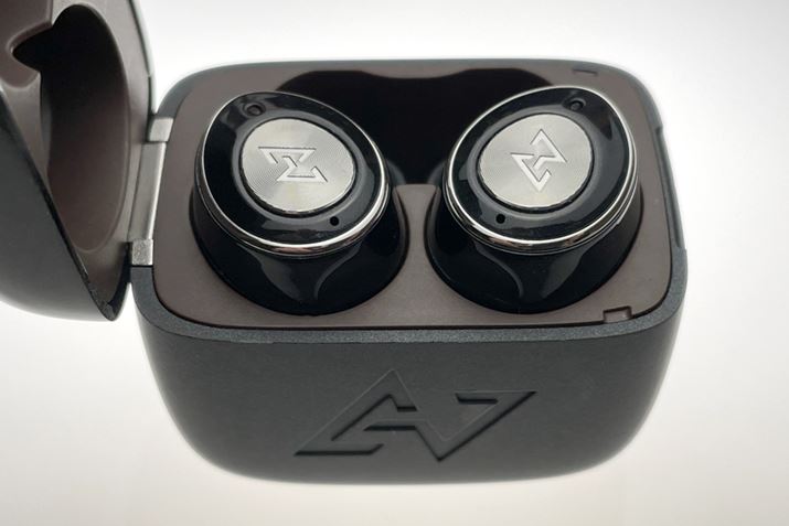 aptX AdaptiveTrueWireless MirroringΉȂǏ[̋@\͓I