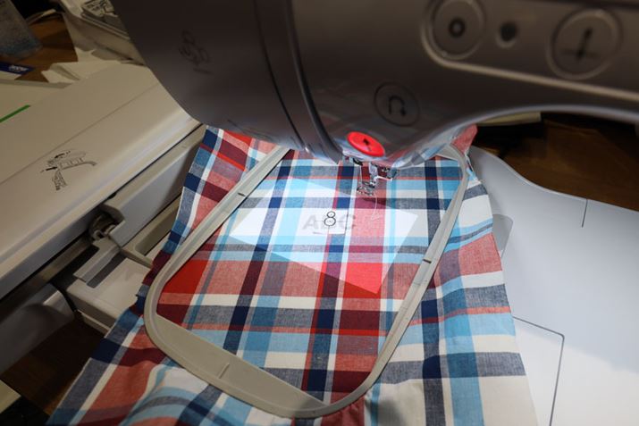 t̐Ⴞ܌^}[J[Zbg΁AzňXXLĐmɎhJ\BvWFN^[ŎhJ𓊎˂ĖڎŒł邾łȂAzn̕XLAtʏŎhJ̃TCY𒲐āAmɕ̒ɂ͂ߍނƂł܂