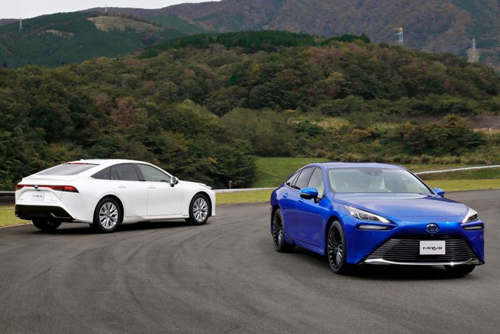 E̗ʎY^FCVƂāA2014Nɔꂽg^u~CvÃtf`FW𐋂BV^~Cɂ́AZ_̂悤ɃX^CbVȃGNXeA̗pA쓮͑O֋쓮֋쓮ւƕύXĂB܂Aq650km850km֐LтĂȂǁAOςłȂ̒gVĂ