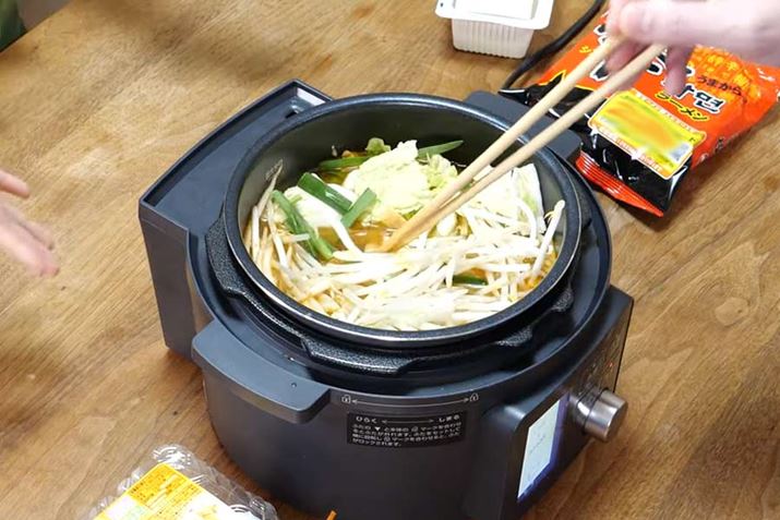 X[vĂ̋ނ܂B̓ł́AؓA؁AlMAVAGmL_PAjWĂ܂