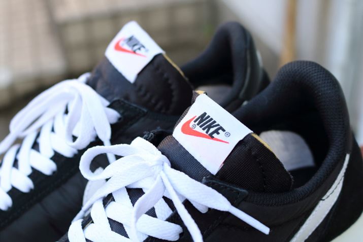 X|WIoV[^́AxɋLꂽIWF́uXEbVv܂ăNVJȈۂ߂܂