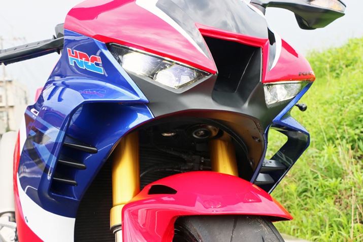 JE̗TCh̃_Ng3̃ECObg𑕔Bŋ߂̃[XV[ł͂悭悤ɂȂp[c