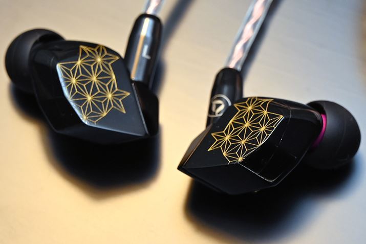 final×DITA̒WCzuSHICHIKU.KANGEN||ǌ|v