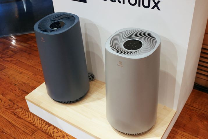 {̉玺̋Cz݁AtB^[ł߂ď㕔LCȋCoBZT[gA̋C̏Ԃɍ킹^]ɒ@\ڂĂ܂