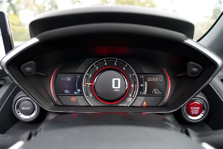 �V���v���Ŏ��F���̍������[�^�[�B�ꕔ�̐F��ς���X�C�b�`�������܂��iMT�Ԃ̂݁j