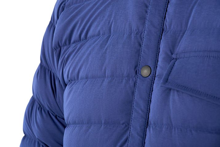 _Eɂfނ\nɎgpB܂AƃXgb`߃AE^[ƂĂg