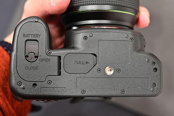 ʁBV[Ȃǂ͓\ĂȂłił̃fUCɂȂƂ̂