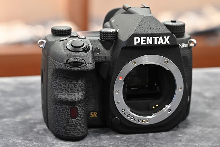 Obv悭lăfUCĂAقǗ͂ȂĂƈtB[OBVb^[{^_Cނlwő삵Ȃłz[h₷ۂł