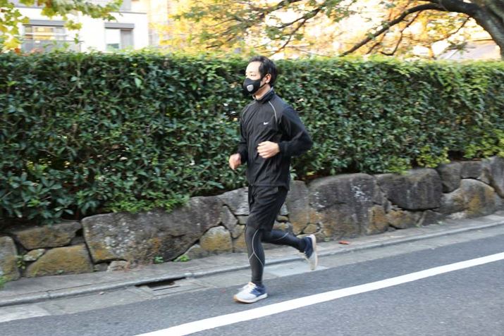 オĂt@uvɂƂ悤ɁAt@̉]xiKIɐ؂ւ̂A͂AroʂƂuv1Ԍċz͂₷BȂA}XN̂̏dʂ͂̂́AĂŒɃY邱ƂȂ