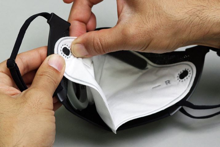 }XNtB^[́A}XNJo[ɂ2̗ߋɍł邾Ȃ̂ŊȒPɎOł