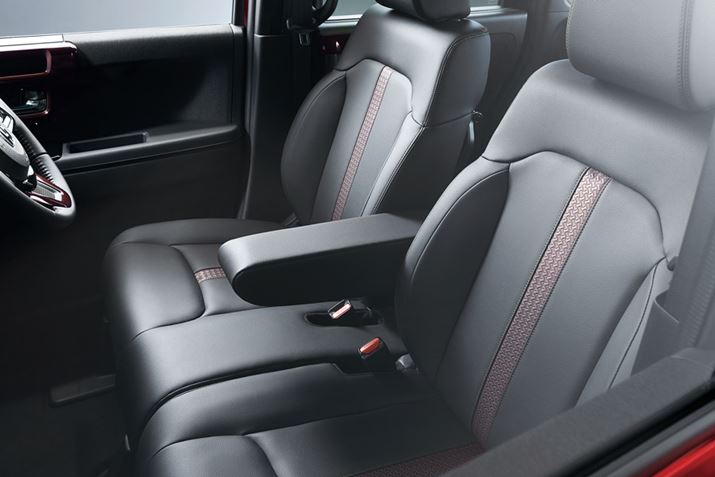 uN-BOX Customv́uR[fBl[gX^CvO[h̊OςƃV[gC[W