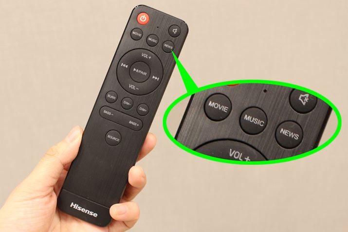 ȂɃVvB{^ɏꂽuMOVIEvƂuMUSICvȂǂ̕΁AǂRecɍ킹΂킩₷ł