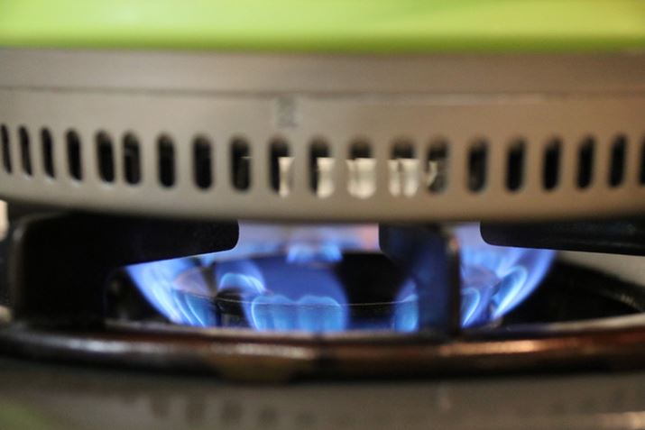 ƒp̃KXRŉMĂԁBƃSgNɍڂA΂͂ݏo邱Ƃ܂łBAKXR͓_ΎɉΗ͂őɂȂ邽߁A@ɂĂ͓ꂩ΂͂ݏoĂ܂ꍇBVR[nȂ߂ɂAΗ͒߂ĂGXP[vHS|bgڂقł傤