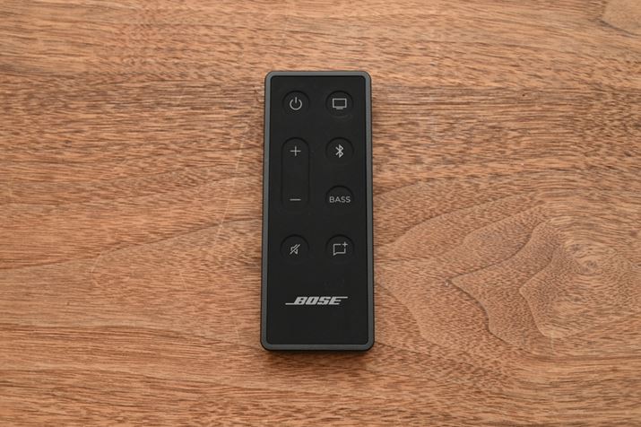 BOSEuBose TV SpeakervɂARpNgȃRt