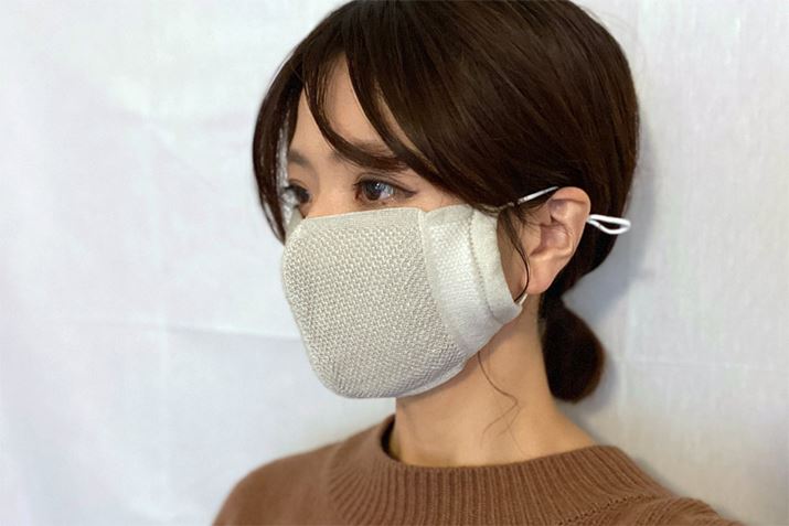 TCY̓TCYŁAc13×20cmBSЂ͂Ȃ蒷̂ŁA͕K{ł