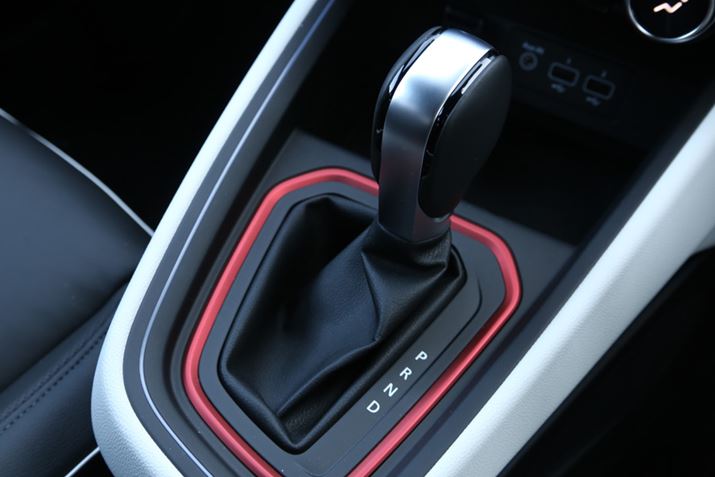 킸ɂႭ邪Ãm[Ԃɔׂ΃X[Y7AT