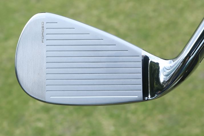 9Ԃ܂ŃtF[XɃN[uf|gpA\[܂ŉ肱񂾁uL^ICTtH[WhtF[Xv̗pBtF[XŜ̔͂߂A~XqbgɋdオɂȂĂ܂