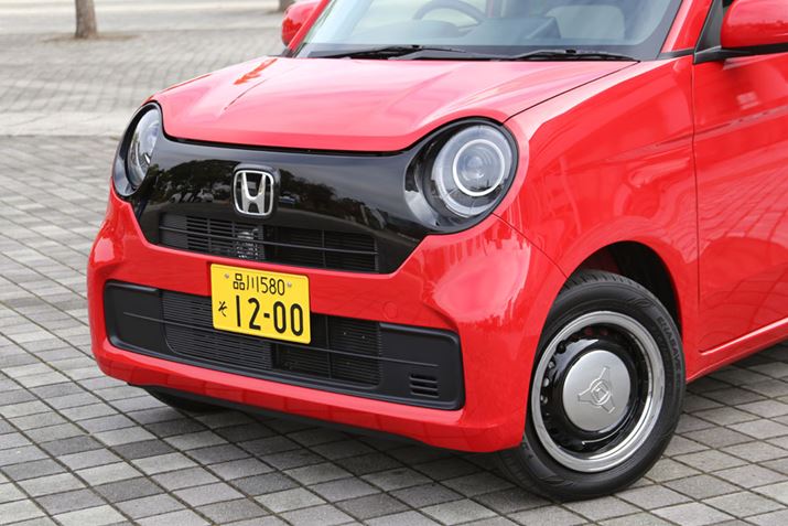 XNGAȃtH́uN-ONEv́AAV^ƂɎEƂĂ悭A^]₷