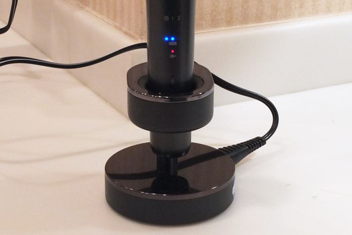 {̂[d̃Oɑ}ƐԂ[dv_A[dcʂ색v_ŁB1ԏ[d΁A122ƂāAuW-CLEAN[hvȂ11Ԏg܂Bɏ[dȂiłȂjlɂ͑傫ȃbgł傤