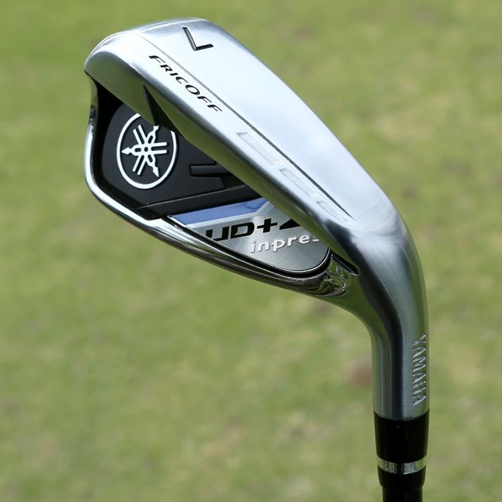 }n̑傫ȉ}[NڂobNtF[XBVvȃfUCōDĂ܂