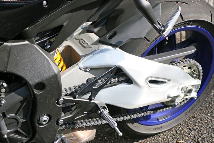 XCOA[A~nɃotAR1̃S܂Ă